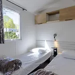 Semesterbostad Mobilhome Malaga Clim Trio 33 Bouzic